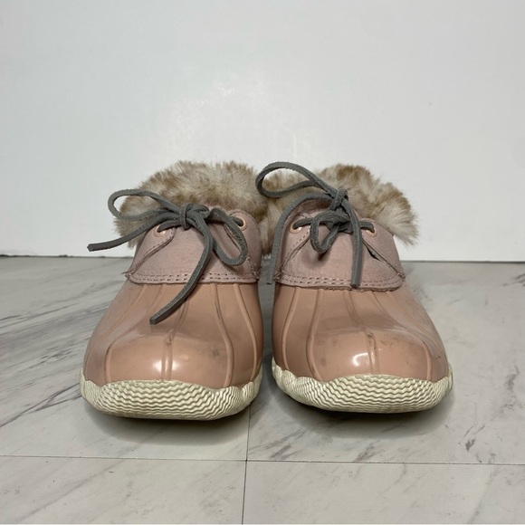 Sperry Saltwater Faux Fur Lined Boot 8 - Picture 2 of 14
